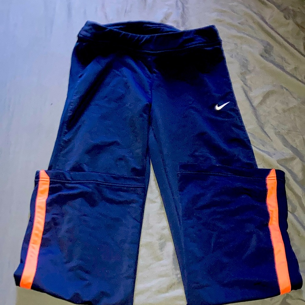 Nike dri fit flair joggers